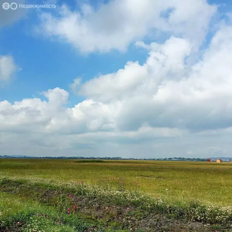 Участок в Урик, Бирюсинская улица (15 м) - Фото 1