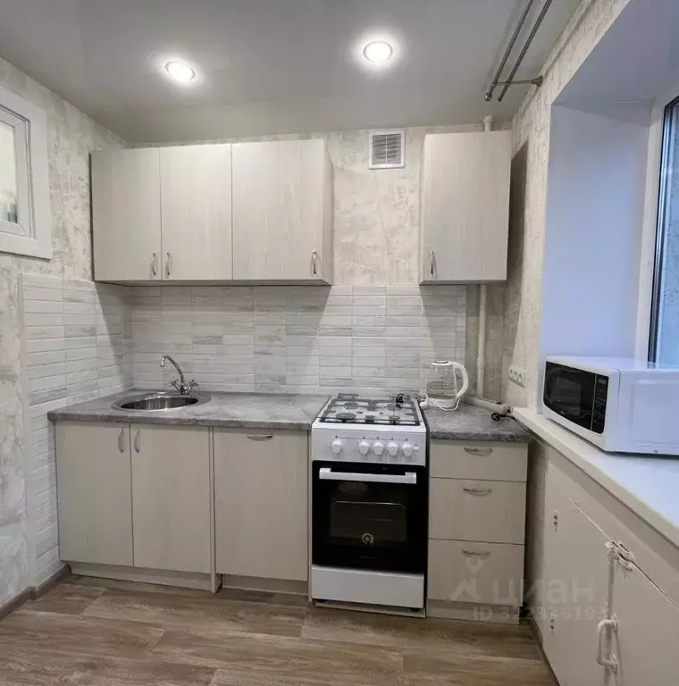 2-к кв. Саратовская область, Саратов ул. Имени В.И. Чапаева, 52 (50.0 ... - Фото 1