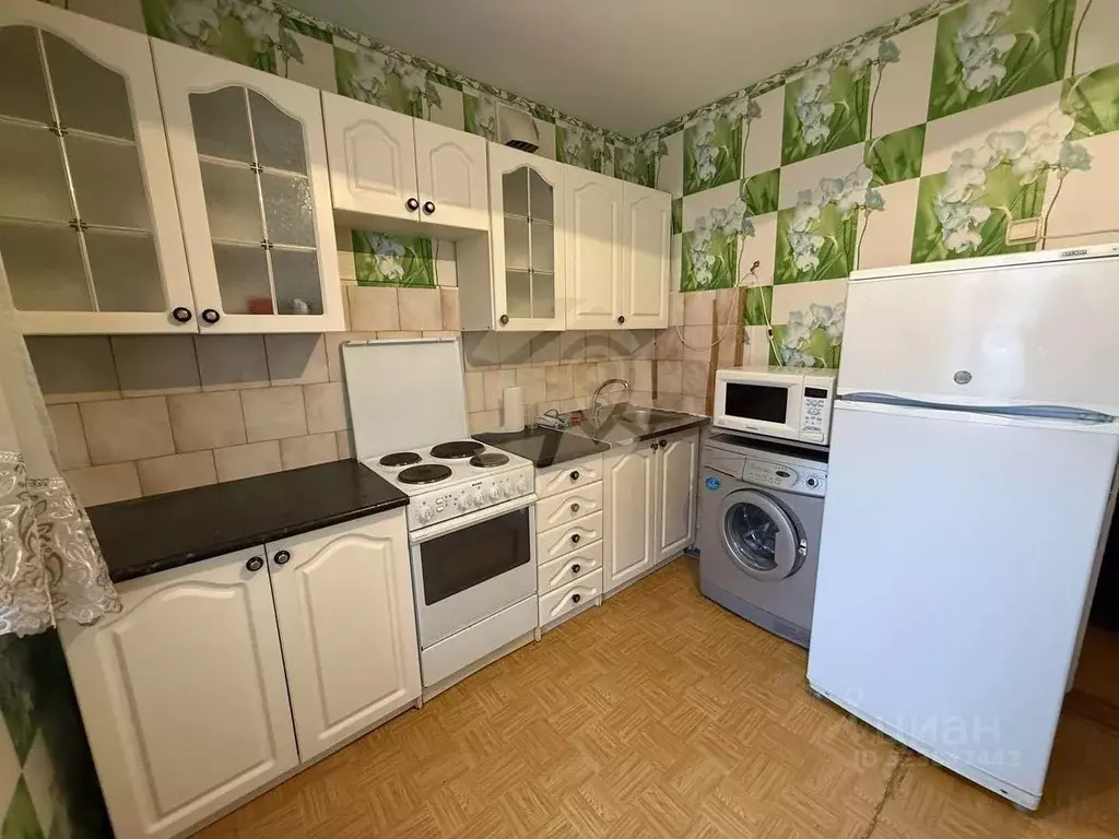 1-к кв. Белгородская область, Старый Оскол Макаренко мкр, 40 (35.3 м) - Фото 1