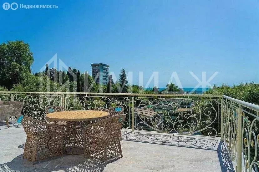 3-комнатная квартира: Сочи, микрорайон Центральный, улица Войкова, ... - Фото 1