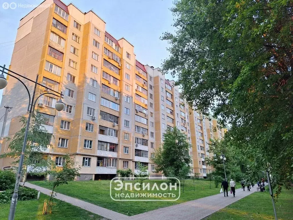 1-комнатная квартира: Курск, улица Бойцов 9-й Дивизии, 199 (36 м) - Фото 0