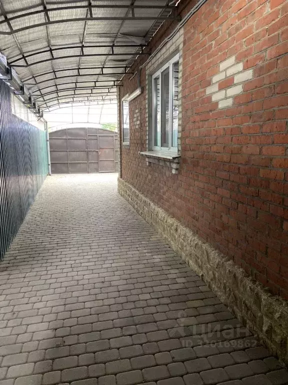 Дом в Краснодарский край, Северский район, Афипское городское ... - Фото 1