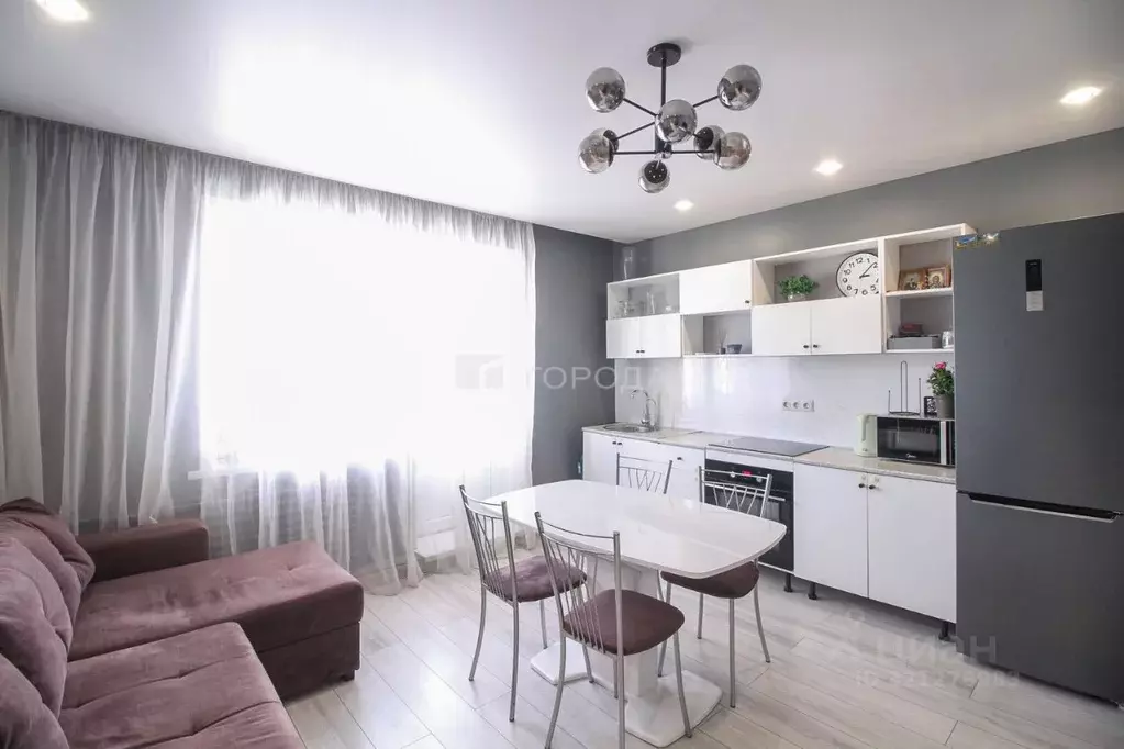 3-к кв. Алтайский край, Новоалтайск 8-й мкр, 3 (52.0 м) - Фото 0