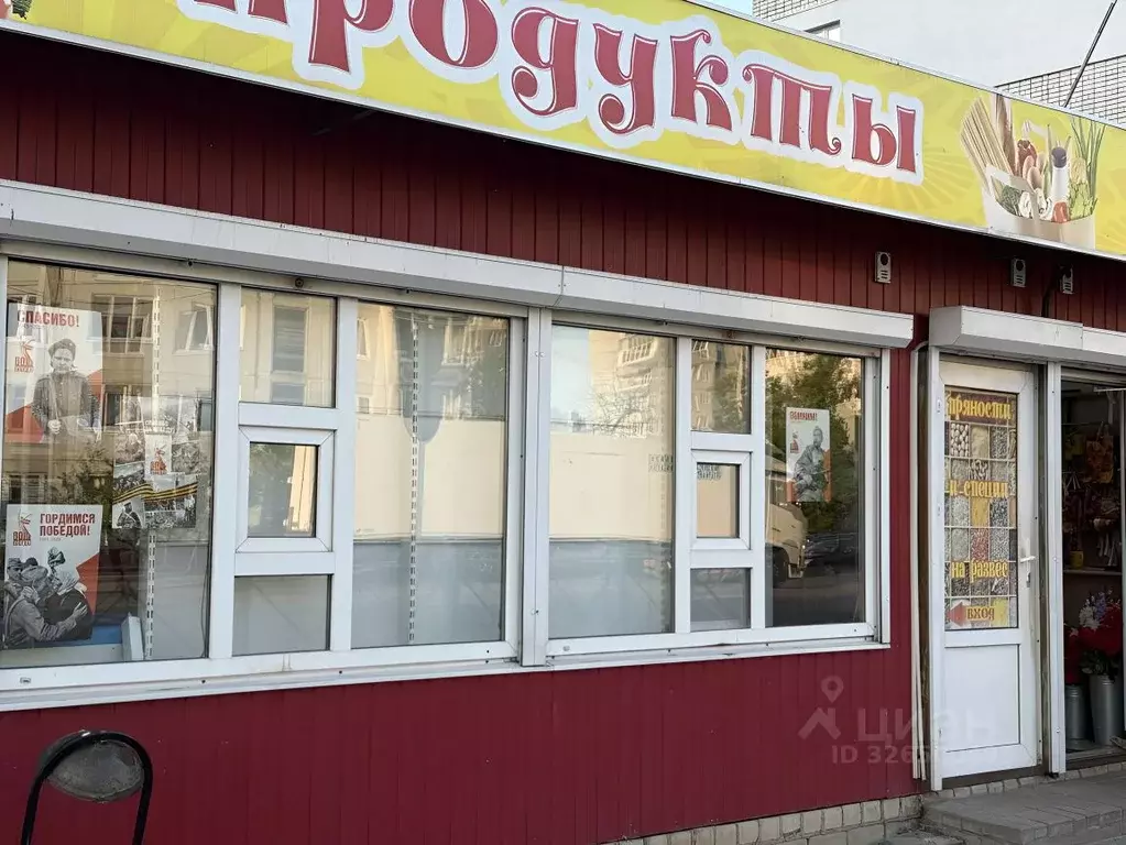 Торговая площадь в Брянская область, Брянск ул. Камозина, 39 (15 м) - Фото 2