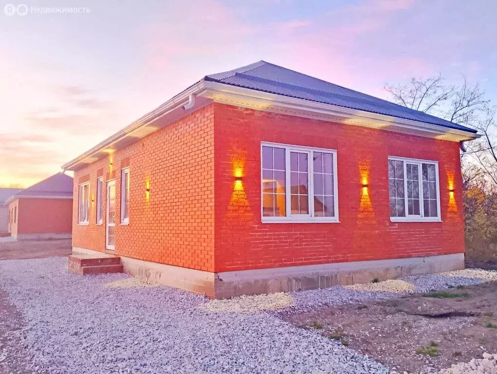 Дом в Полтавская, улица Калинина (80 м) - Фото 2