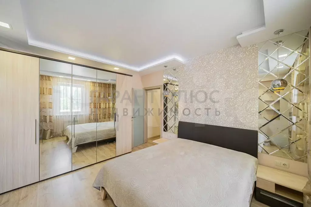 3-к. квартира, 91 м, 4/13 эт. - Фото 0