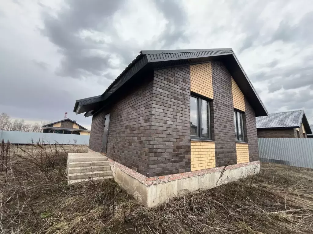 Дом в Башкортостан, Уфимский район, Русско-Юрмашский сельсовет, с. ... - Фото 2