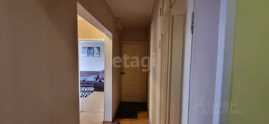 3-к кв. Бурятия, Улан-Удэ просп. Строителей, 56А (58.2 м) - Фото 0