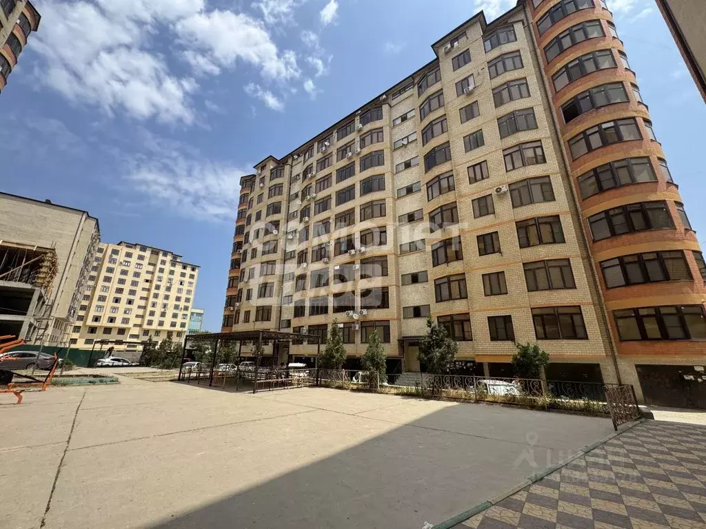 2-к кв. Дагестан, Дербент ул. Сальмана, 85Б (72.0 м) - Фото 0
