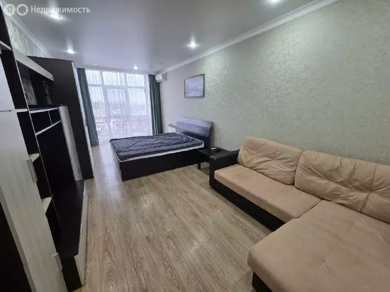 1-комнатная квартира: Владикавказ, улица Зураба Магкаева, 2 (50 м) - Фото 2