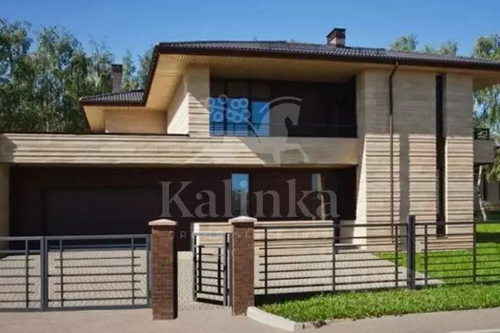 Дом в Москва Крекшино кп, ул. Клубничная, 132 (359 м) - Фото 1