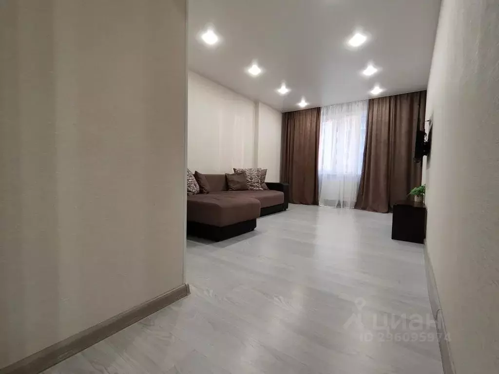 2-к кв. Самарская область, Самара Революционная ул., 101Вк1 (70.0 м) - Фото 2