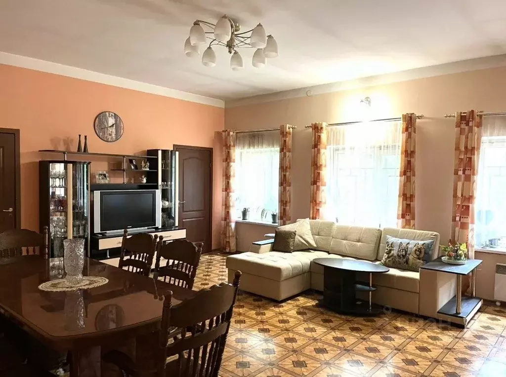 Дом в Ленинградская область, Гатчинский муниципальный округ, Вырица ... - Фото 1