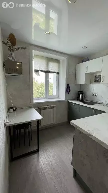 2-комнатная квартира: Южно-Сахалинск, Сахалинская улица, 88 (36.7 м) - Фото 0