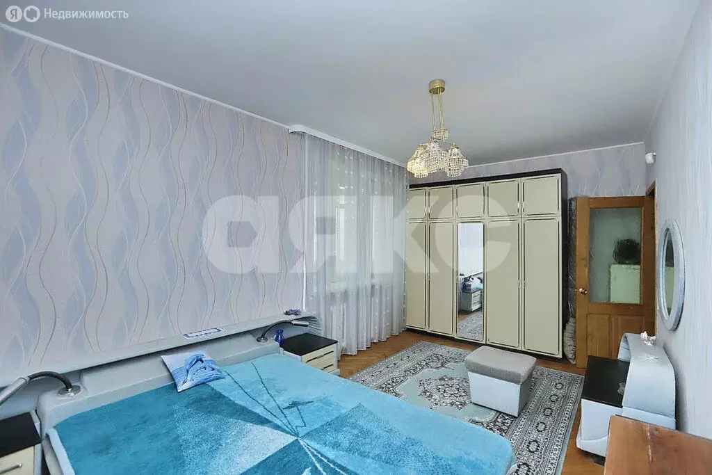 3-комнатная квартира: Липецк, Пролетарская улица, 10 (83.6 м) - Фото 1