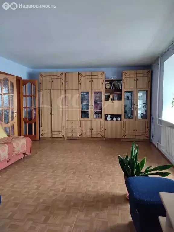 3-комнатная квартира: Тюмень, Холодильная улица, 136к1 (73.4 м) - Фото 2