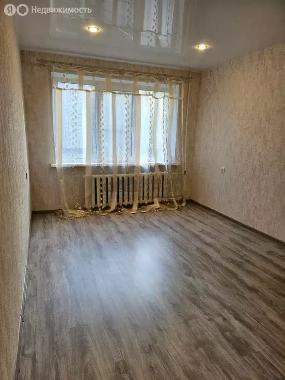 1-комнатная квартира: Старая Русса, Александровская улица, 45 (30.2 м) - Фото 1