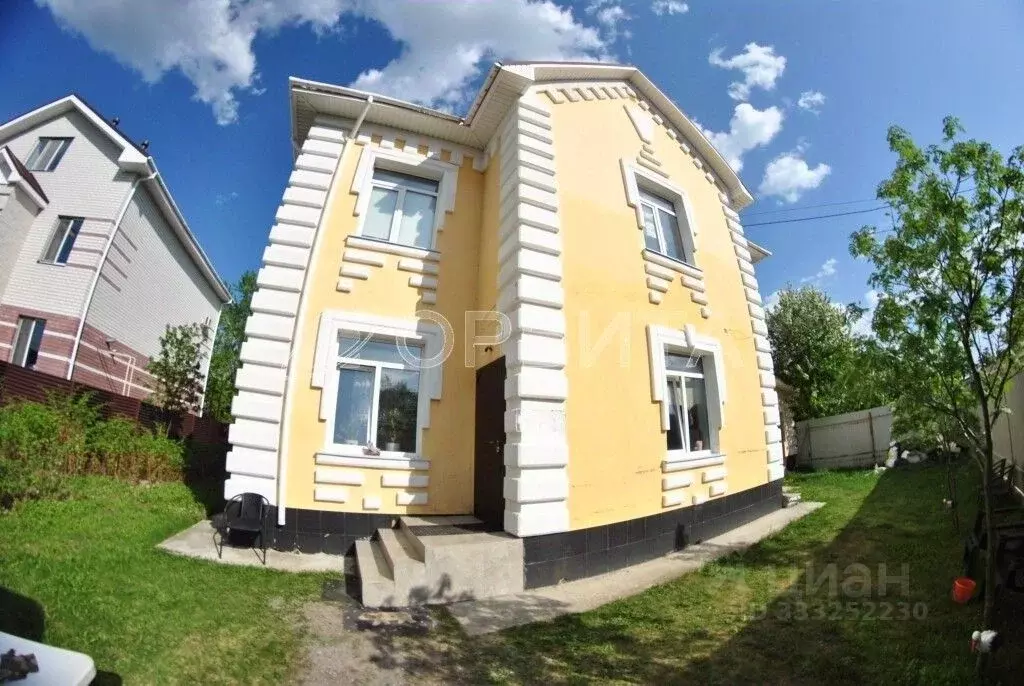 Дом в Тюменская область, Тюмень Петербургская ул. (170 м) - Фото 1