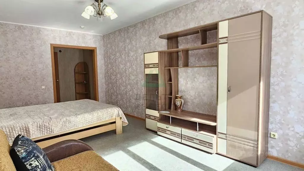 2-к кв. Башкортостан, Уфа ул. Коммунаров, 66/2 (60.1 м) - Фото 0