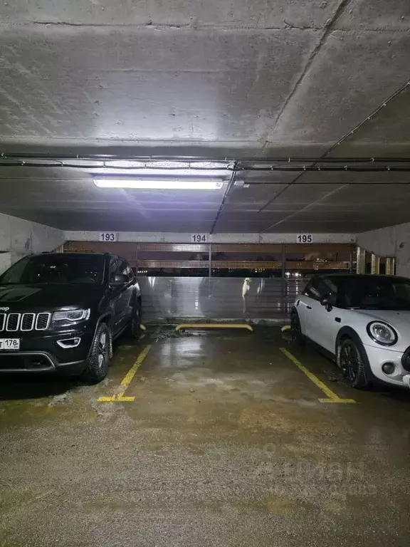 Гараж в Санкт-Петербург ул. Военная, 10 (14 м) - Фото 1