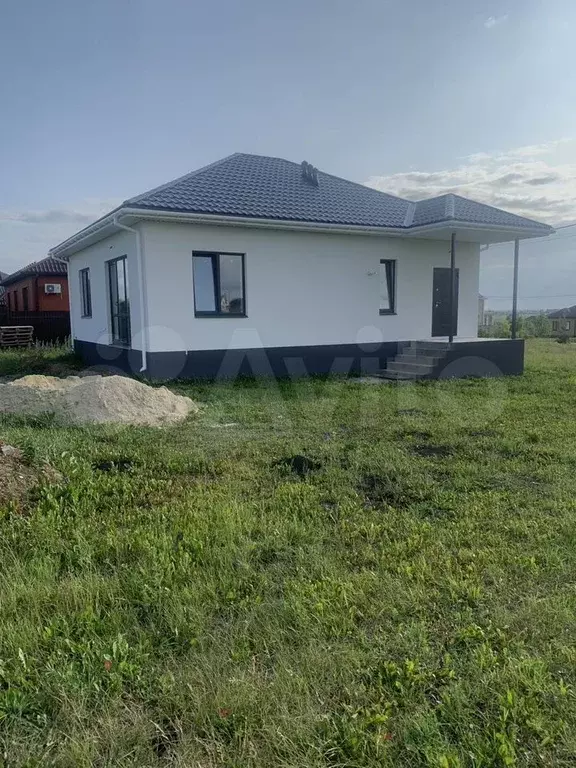 Дом 100 м на участке 10 сот. - Фото 0