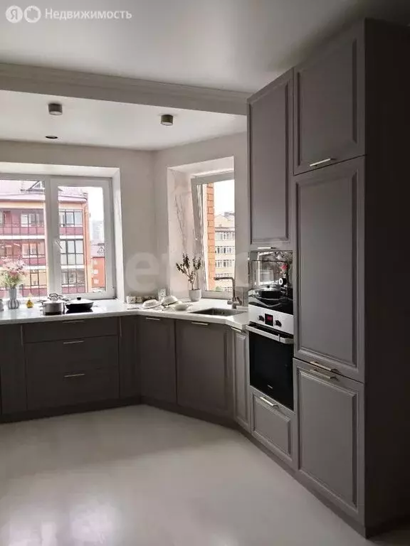 3-комнатная квартира: Абакан, улица Авиаторов, 6 (90 м) - Фото 2