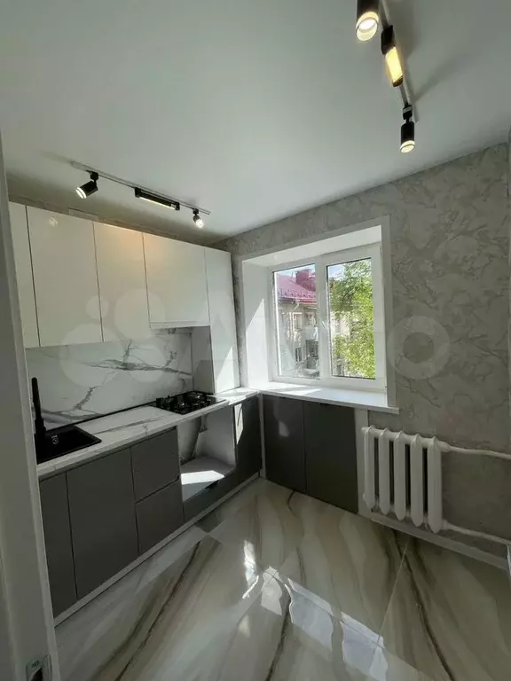 5-к. квартира, 31 м, 4/5 эт. - Фото 1