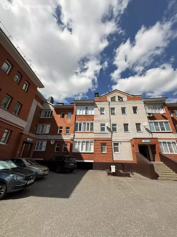 1-комнатная квартира: Арск, Комсомольская улица, 3 (50 м) - Фото 1