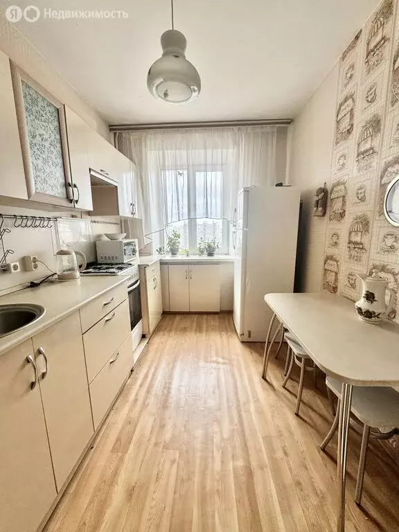 3-комнатная квартира: Киров, Пролетарская улица, 19 (58.9 м) - Фото 1