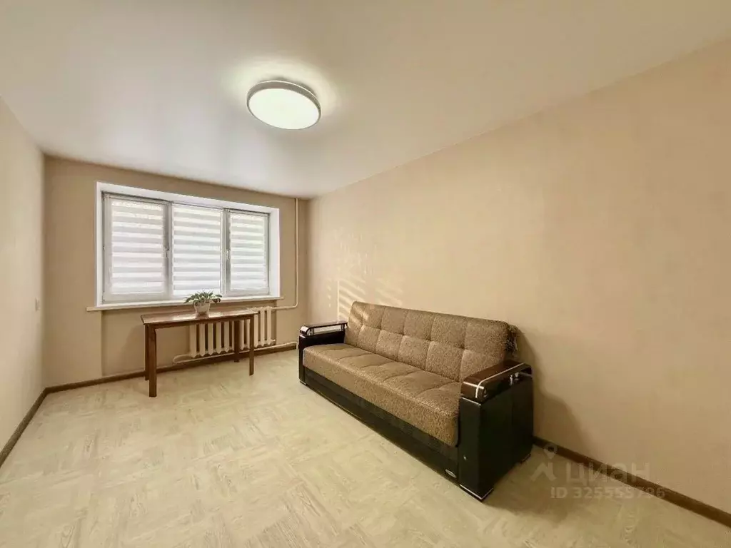 2-к кв. Московская область, Электросталь ул. Серова, 1 (40.7 м) - Фото 1