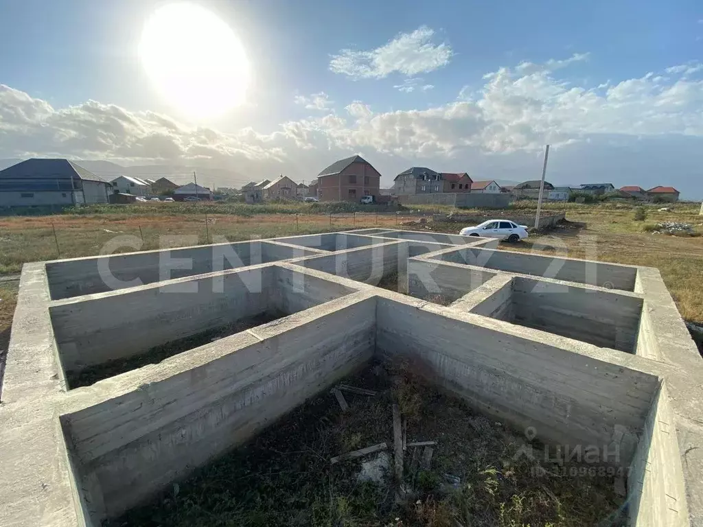 Участок в Дагестан, Махачкала городской округ, с. Новый Хушет ул. ... - Фото 1