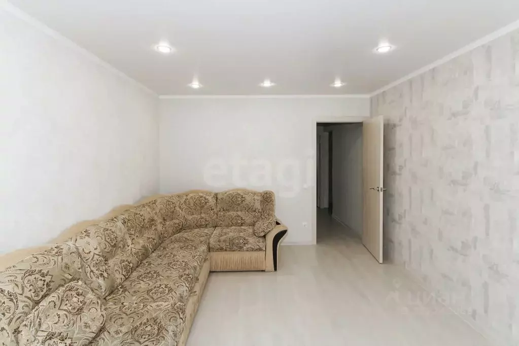 3-к кв. Тюменская область, Тюменский муниципальный округ, д. Патрушева ... - Фото 1