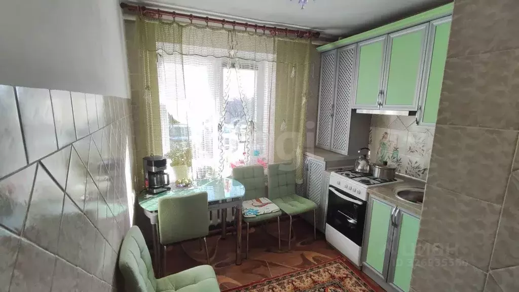 4-к кв. Крым, Сакский район, с. Орехово просп. 60 лет СССР (75.8 м) - Фото 1