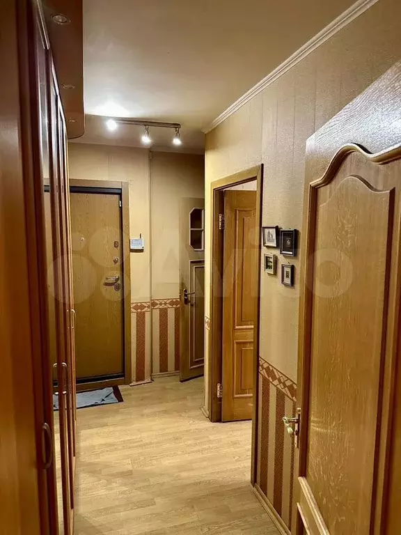 3-к. квартира, 64 м, 9/9 эт. - Фото 0