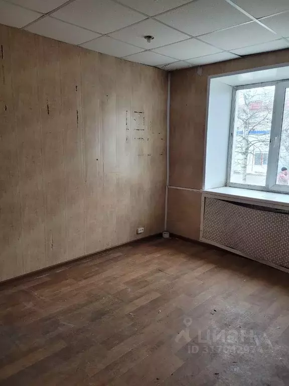 Помещение свободного назначения в Пермский край, Красновишерск ... - Фото 0