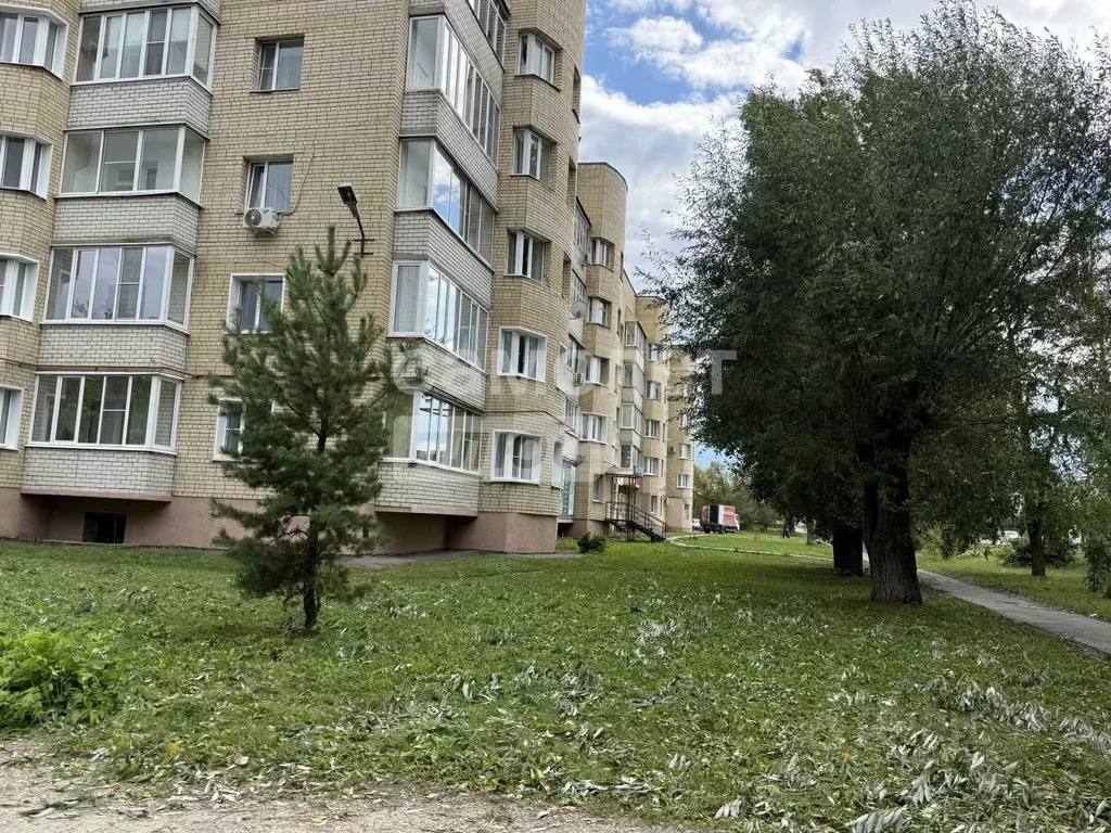 2-к кв. Пензенская область, Кузнецк ул. Победы, 9 (91.95 м) - Фото 2