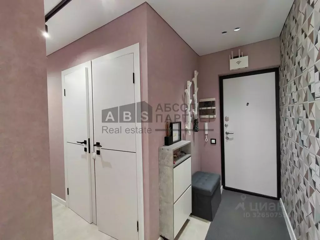 3-к кв. Новгородская область, Великий Новгород просп. Александра ... - Фото 2