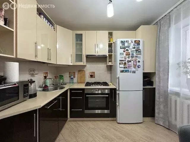 1-комнатная квартира: посёлок Путёвка, улица Андрея Галицина, 2 (39 м) - Фото 1