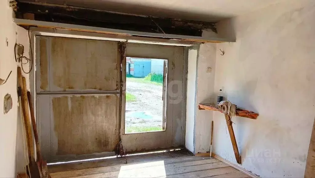 Гараж в Тюменская область, Тюмень ул. 50 лет ВЛКСМ, 115 (17 м) - Фото 2