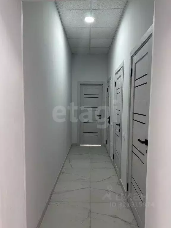 Офис в Тюменская область, Тюмень ул. 50 лет Октября, 120 (17 м) - Фото 1