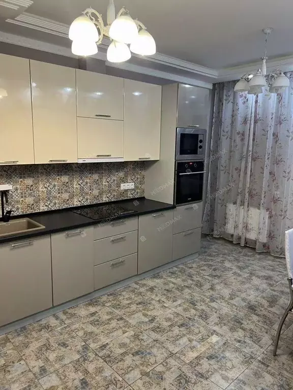 2-к кв. Санкт-Петербург Уральская ул., 2 (64.0 м) - Фото 1