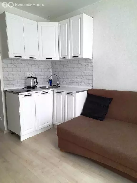 Квартира-студия: Москва, Окская улица, 28к3 (16 м) - Фото 0