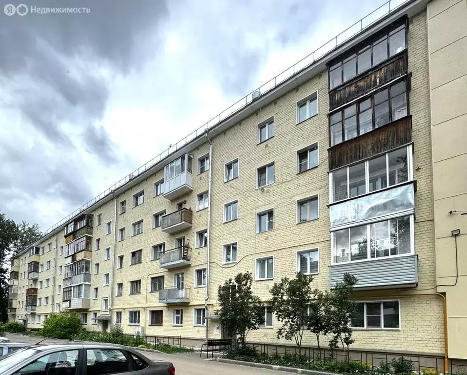 4-комнатная квартира: Киров, улица Кольцова, 12 (62.8 м) - Фото 0