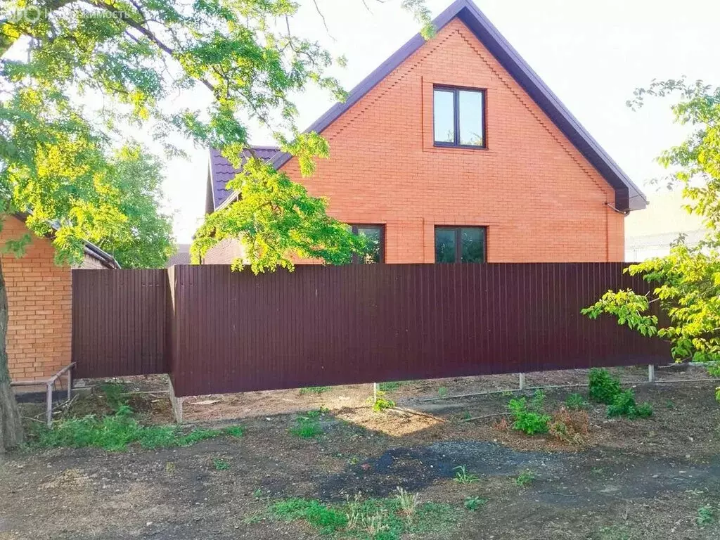 Дом в Батайск, Эстонская улица, 241 (187.9 м) - Фото 0