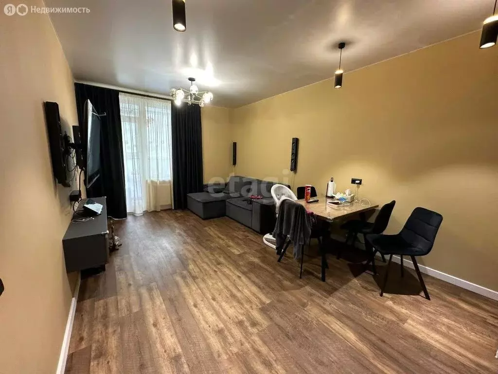 2-комнатная квартира: Южно-Сахалинск, улица имени Н.Г. Смирнова, 9 ... - Фото 2