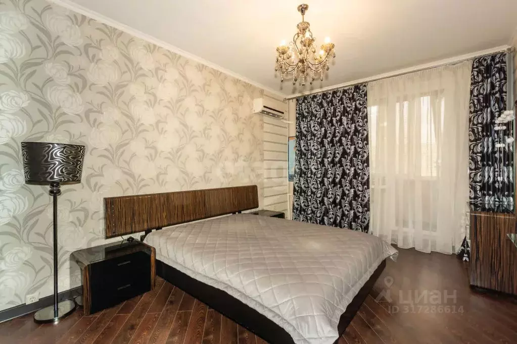 2-к кв. Ростовская область, Батайск Коммунистическая ул., 195Б (65.0 ... - Фото 1