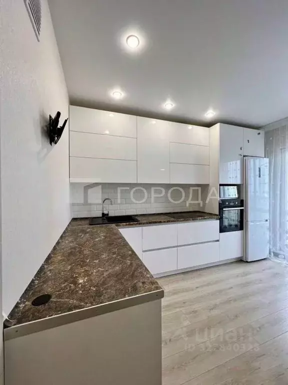 2-к кв. Новосибирская область, Новосибирск ул. Ясный Берег, 17 (63.5 ... - Фото 1