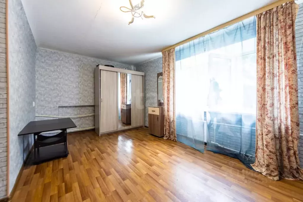 1-к кв. Хабаровский край, Хабаровск Амурский бул., 7 (30.5 м) - Фото 0