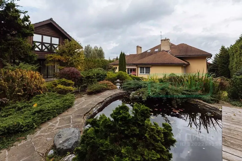 Дом в Калининградская область, Гурьевский муниципальный округ, пос. ... - Фото 1