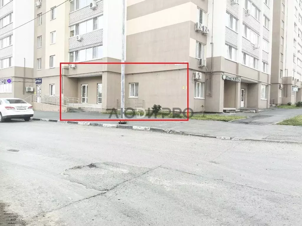 Торговая площадь в Саратовская область, Саратов ул. Имени Михаила ... - Фото 1